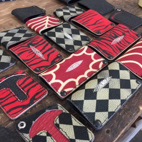 Genuine Stingray Leather Chain Wallets, Ready To Go!