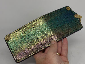 Anvil 5G Bifold Leather Chain Wallet - Aurora Hologram Stingray - Anvil Customs
