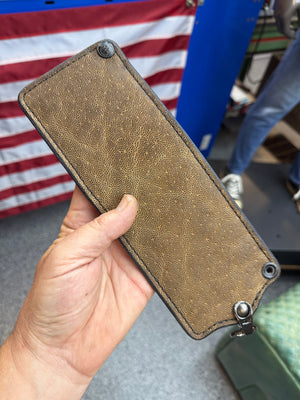 ANVIL 5G Bifold Leather Chain Wallet - Tan Elephant