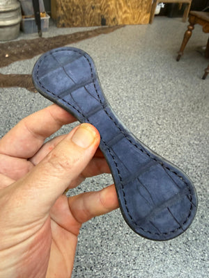 Anvil Cash Clamp Wallet: Nubuck Navy Alligator
