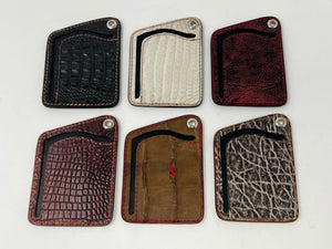 Exotic Puritan Chain Wallet: Variety