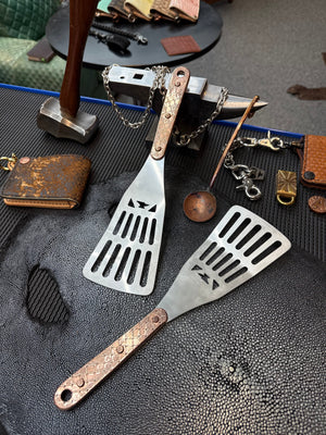 RTANVIL Stainless & Copper Spatula - Anvil Customs