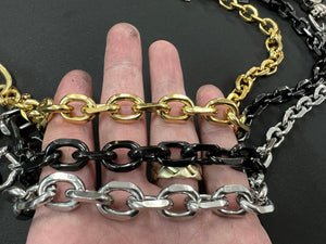 RTAnvil - ‘Filed’ Oval Link Wallet Chain