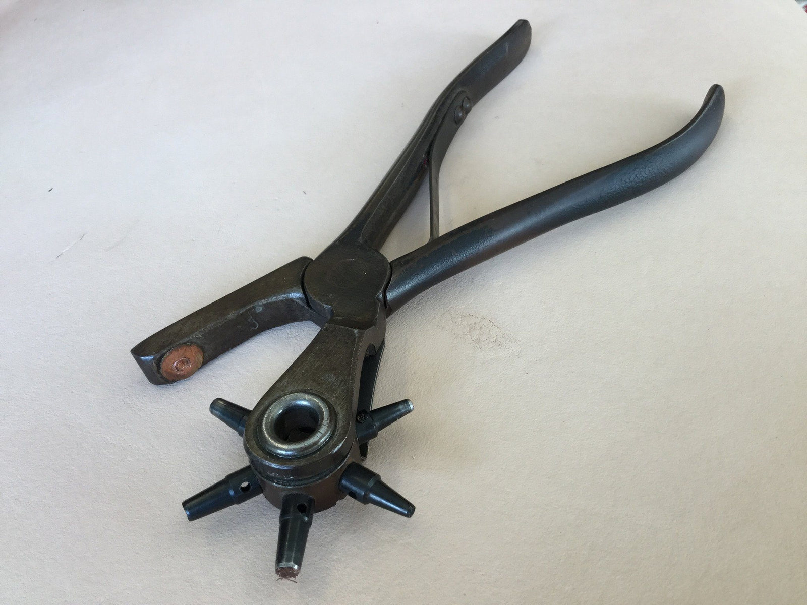 leather working hole punch