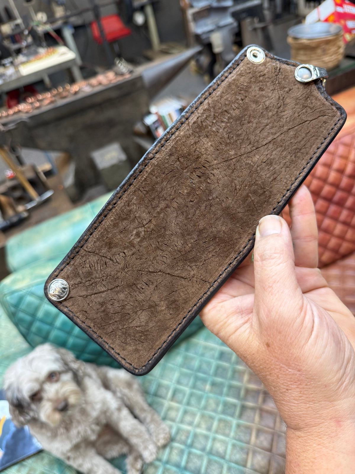5G Bifold Leather Chain Wallet - Chocolate Hippo