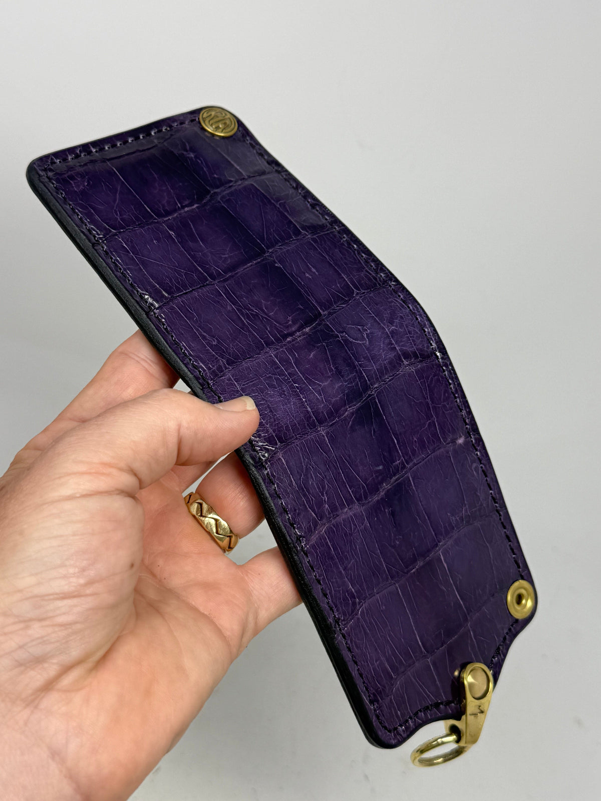 5G Bifold Leather Chain Wallet - Purple Alligator