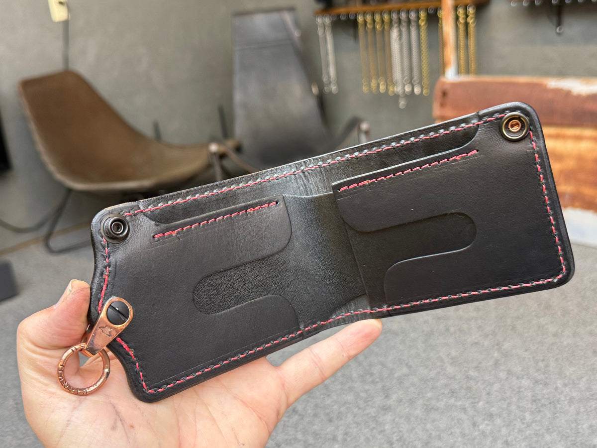 5G Bifold Leather Chain Wallet - Tan Hippo