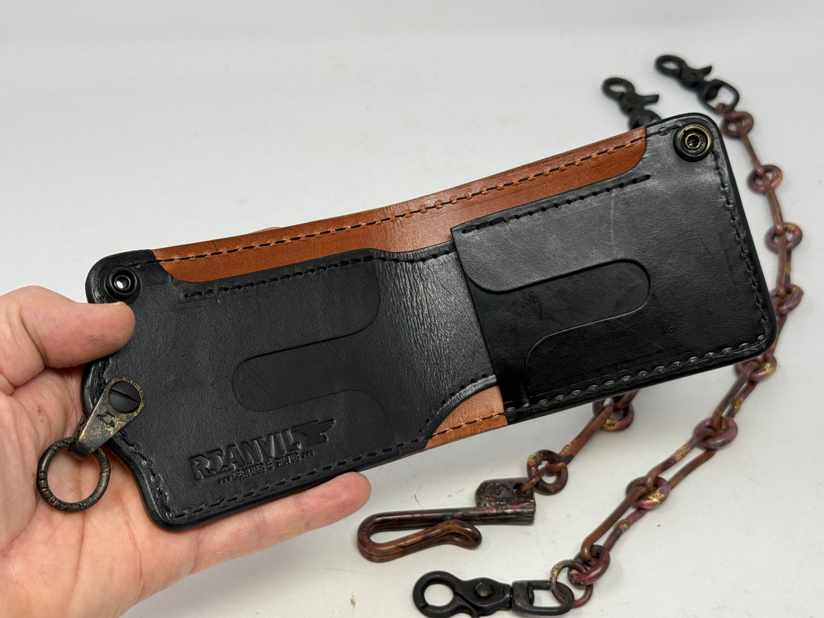 5G Bifold Leather Chain Wallet - White Ostrich