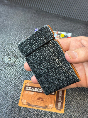 RTAnvil Cash Wrap Wallet - GunMetal Black Stingray