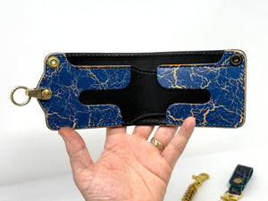 ANVIL 5G Bifold Leather Chain Wallet - Antiqued Turquoise Elephant