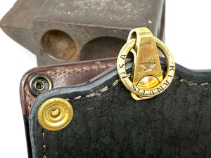 Anvil 5G Bifold Leather Chain Wallet - Black Hippo
