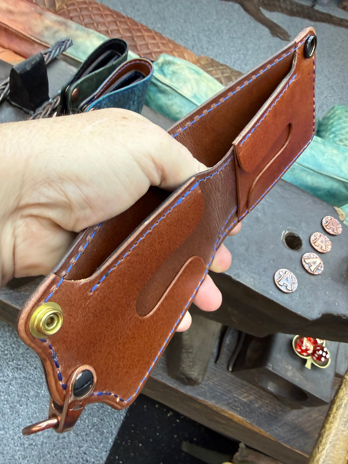 ANVIL 5G Bifold Leather Chain Wallet - Blue Shark