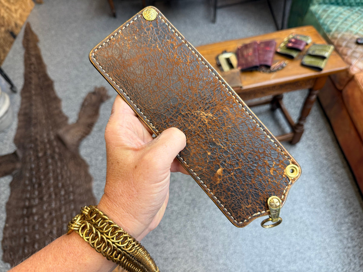 Anvil 5G Bifold Leather Chain Wallet - “Fallout” Lambskin