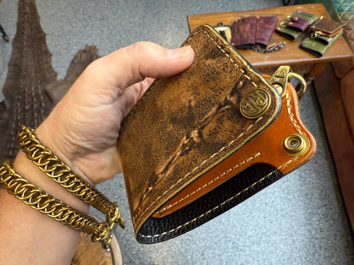 Anvil 5G Bifold Leather Chain Wallet - “Fallout” Lambskin