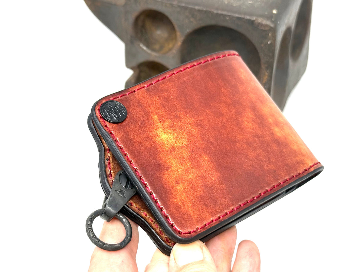 ANVIL 5G Bifold Leather Chain Wallet - Marbled Burgundy Shell Cordovan