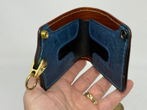 Anvil 5G Bifold Leather Chain Wallet - Metallic Emerald Stingray