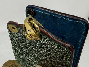 Anvil 5G Bifold Leather Chain Wallet - Metallic Emerald Stingray