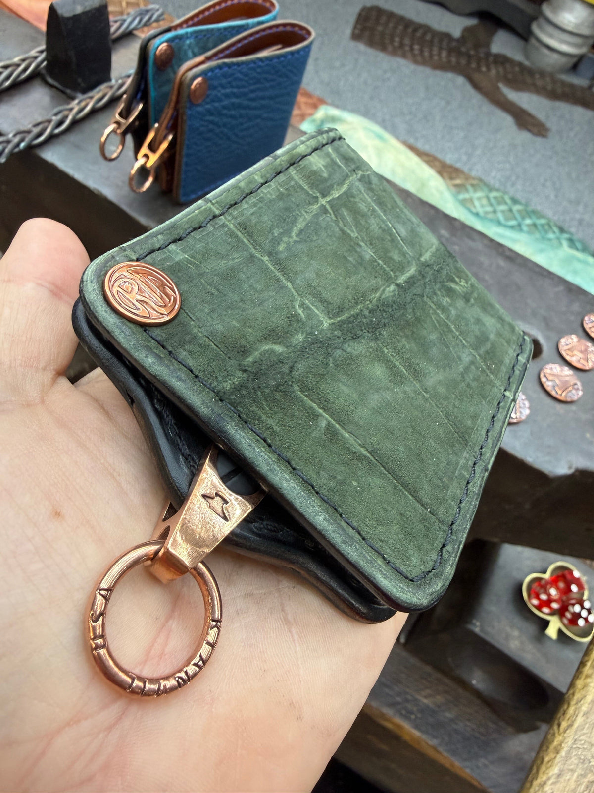 Anvil 5G Bifold Leather Chain Wallet - Nubuck Green American Alligator