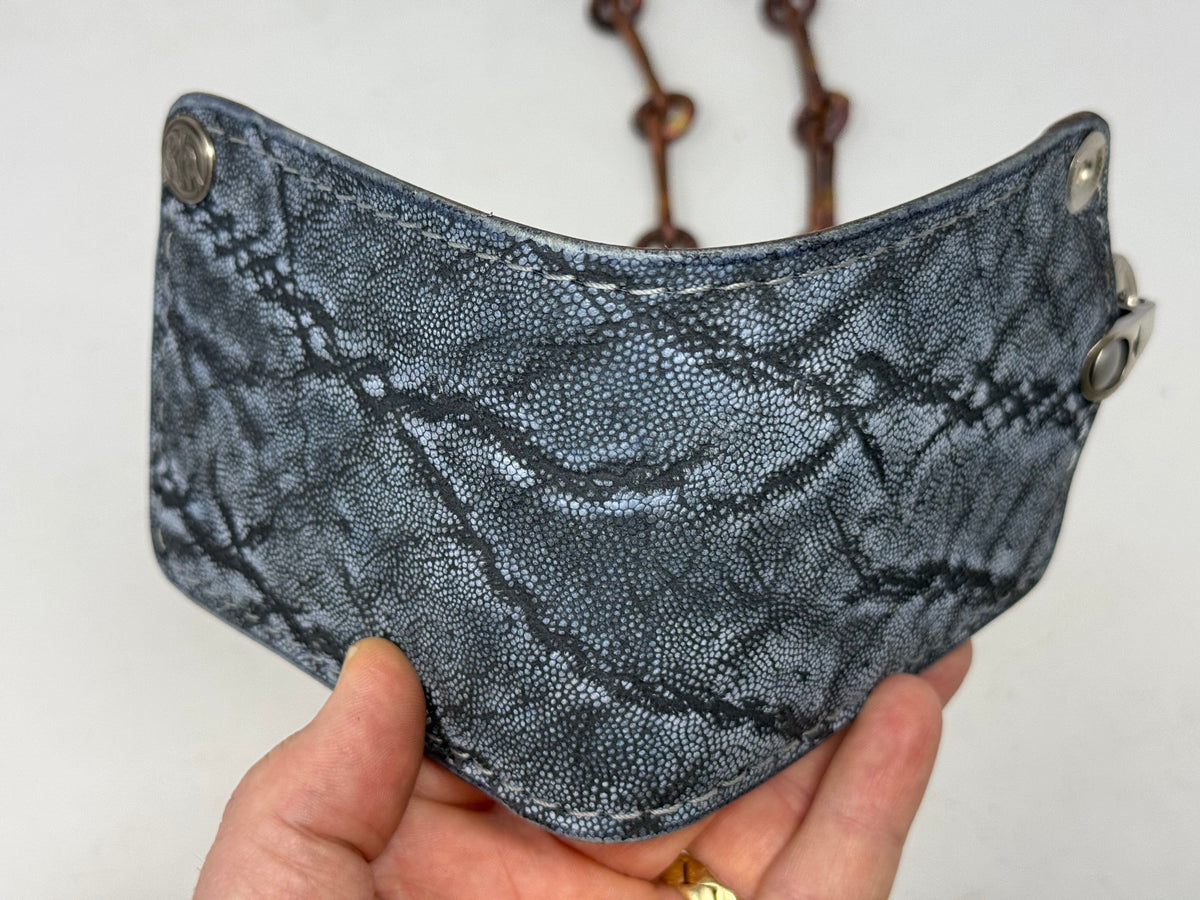 ANVIL 5G Bifold Leather Chain Wallet - Safari Blue Elephant