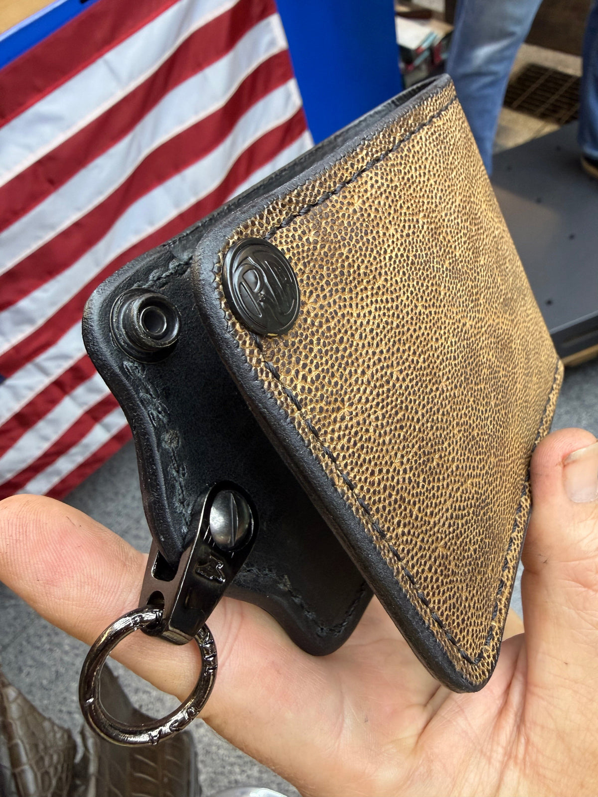 ANVIL 5G Bifold Leather Chain Wallet - Tan Elephant
