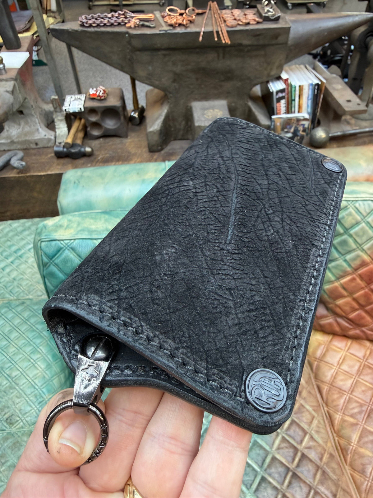 Anvil 5G Long Biker Wallet - Black Hippo - Anvil Customs
