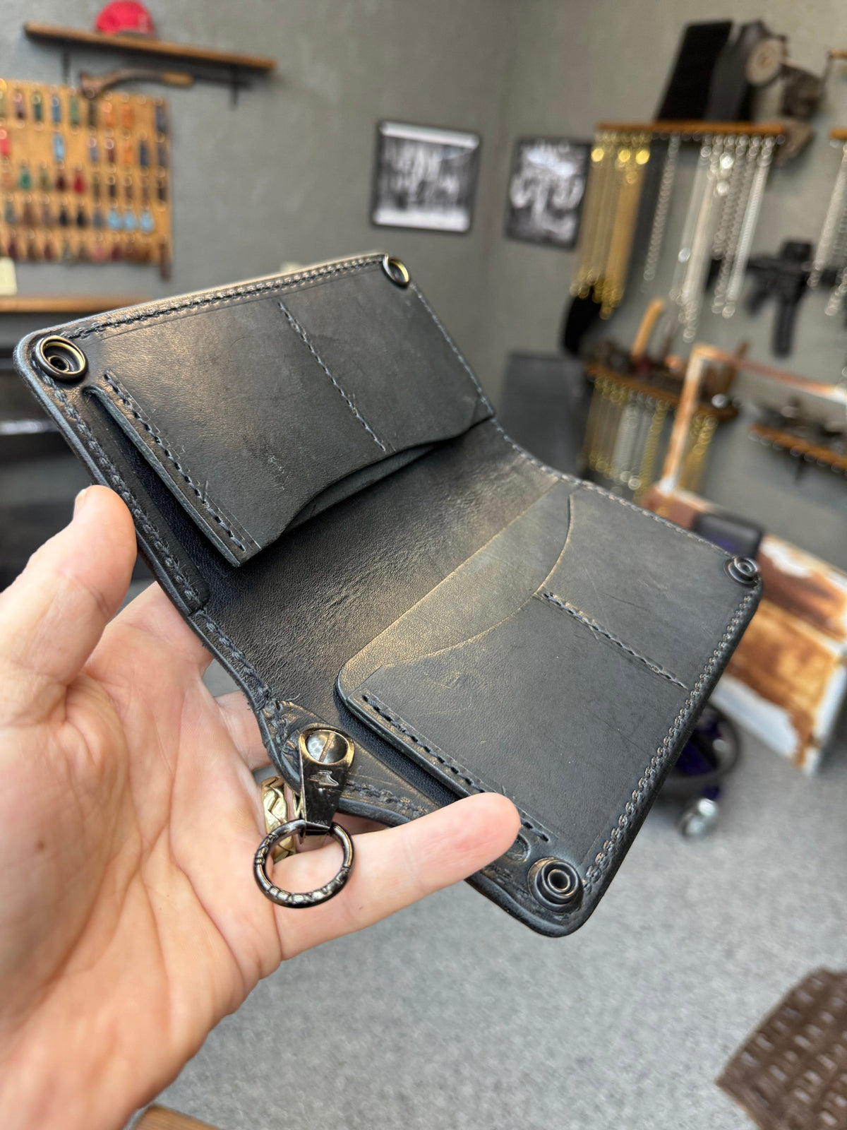 Anvil 5G Long Biker Wallet - Black Hippo - Anvil Customs