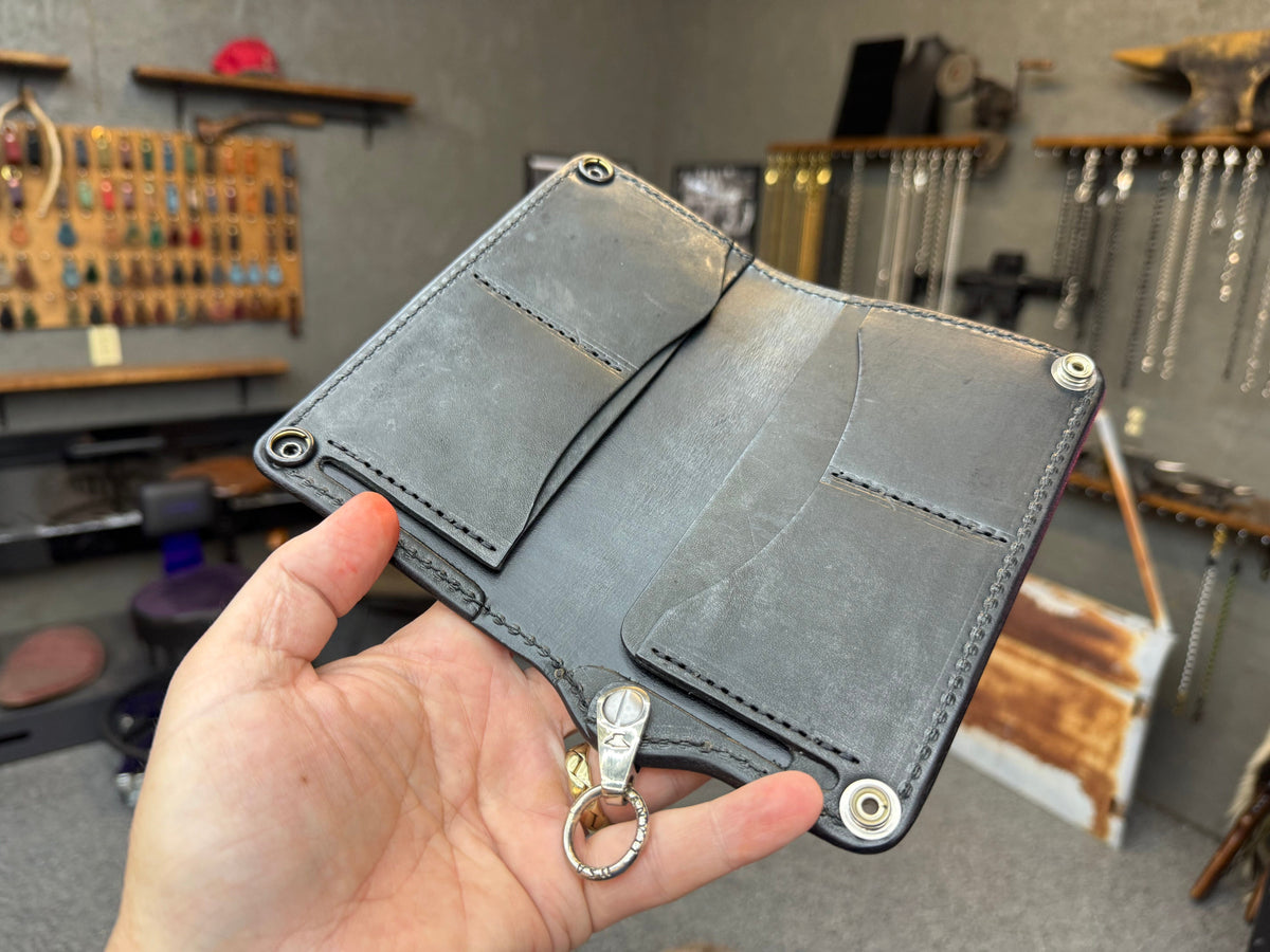 Anvil 5G Long Biker Wallet - Chocolate Hippo