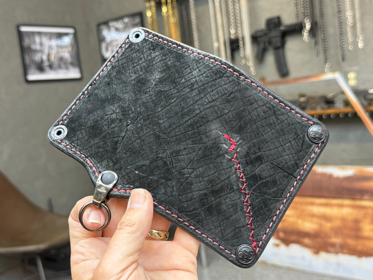 Anvil 5G Mini Long Chain Wallet - Black Hippo