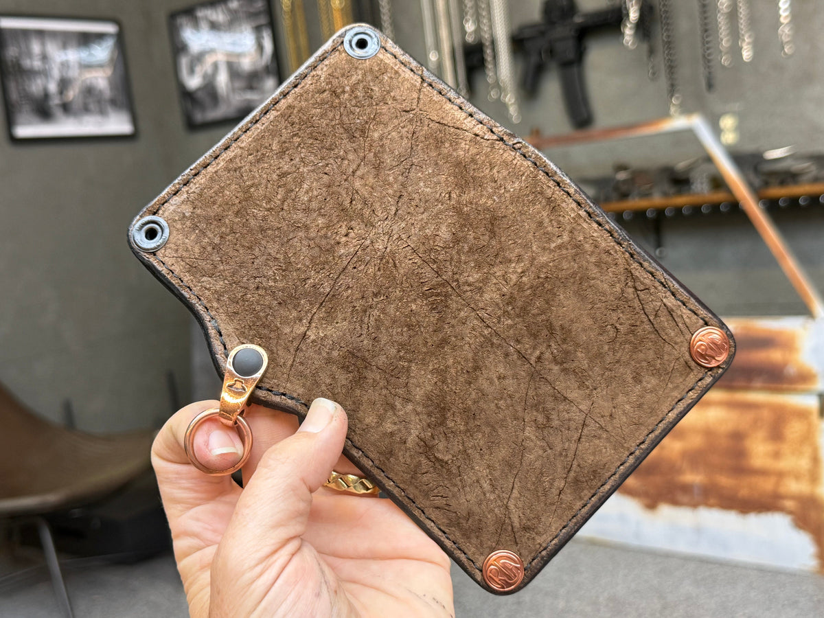 Anvil 5G Mini Long Chain Wallet - Chocolate Hippo