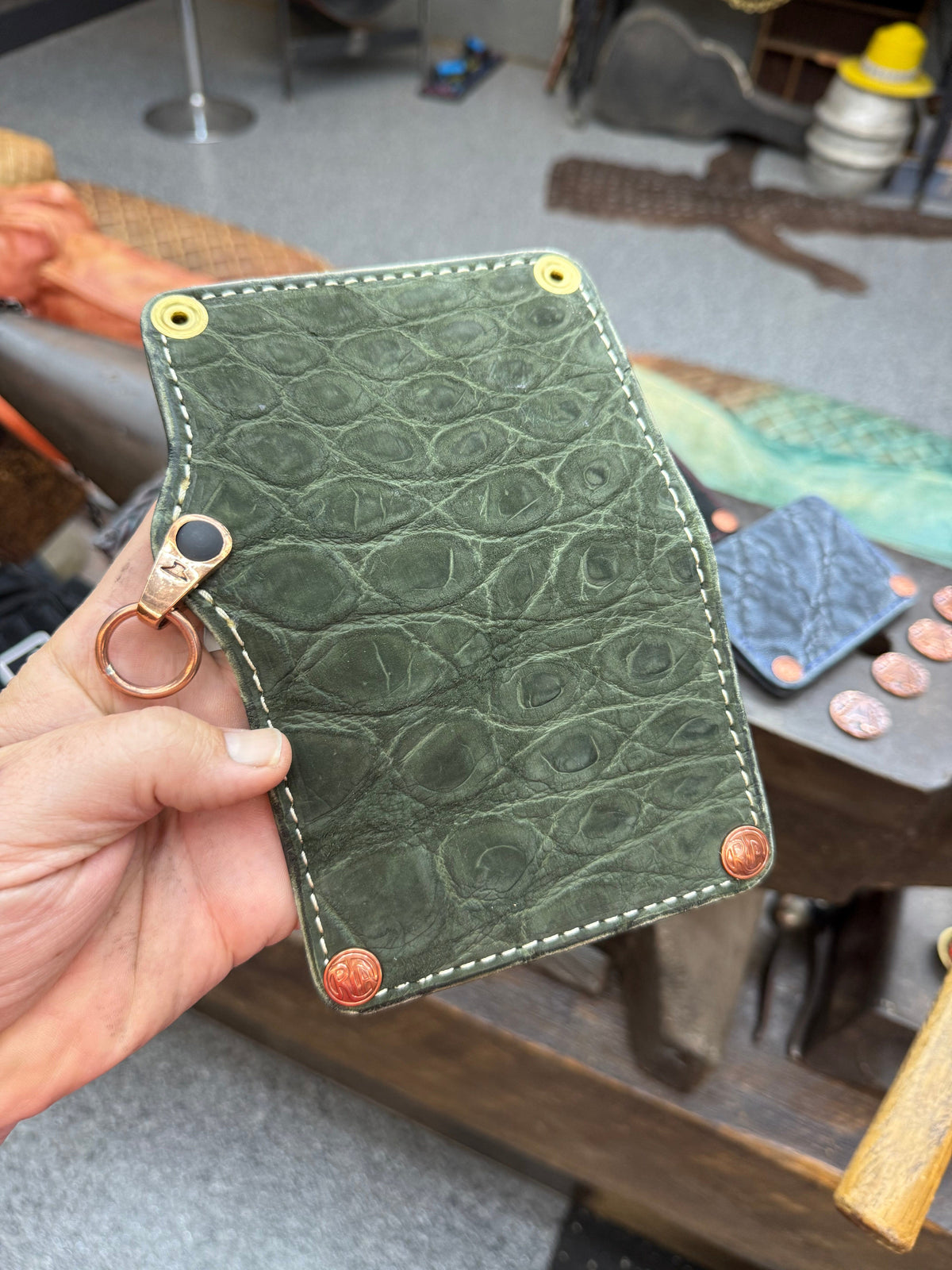 Anvil 5G MINI Long Chain Wallet - Nubuck Green Alligator