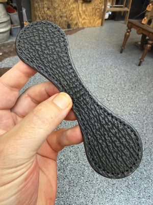 Anvil Cash Clamp / Money Clip Wallet:  Black Shark