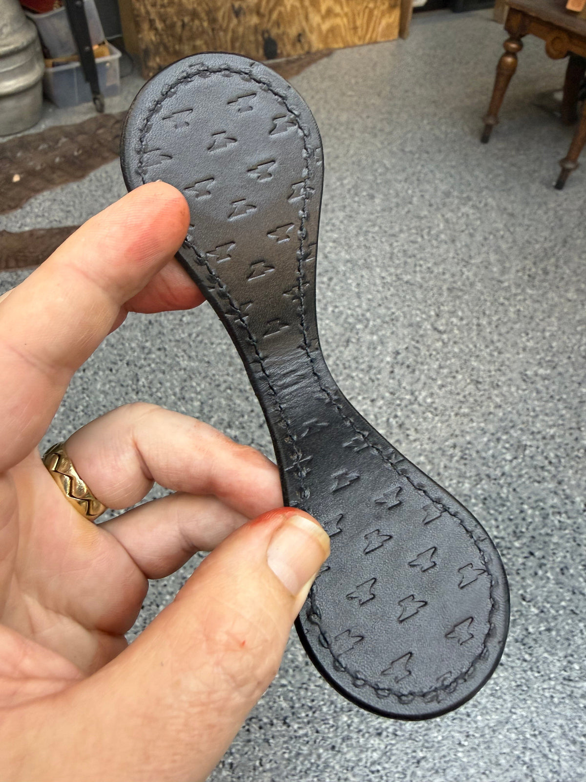 Anvil Cash Clamp Wallet:  Black Alligator