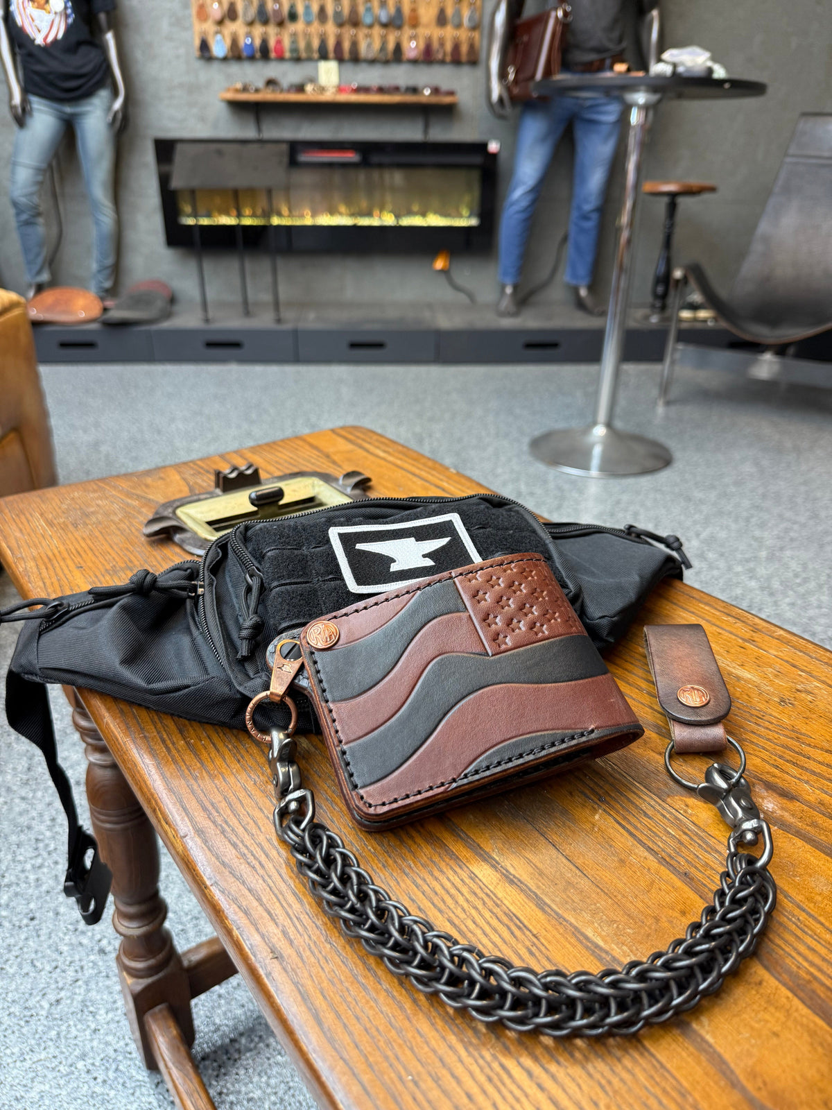 Anvil Old Glory Bifold Leather Chain Wallet w/Wallet Chain & Loop