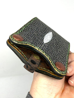 Bifold Leather Chain Wallet - Chromium Stingray