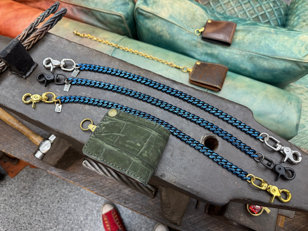 Blue Chrome Anvil Wallet Chain - RTANVIL Original