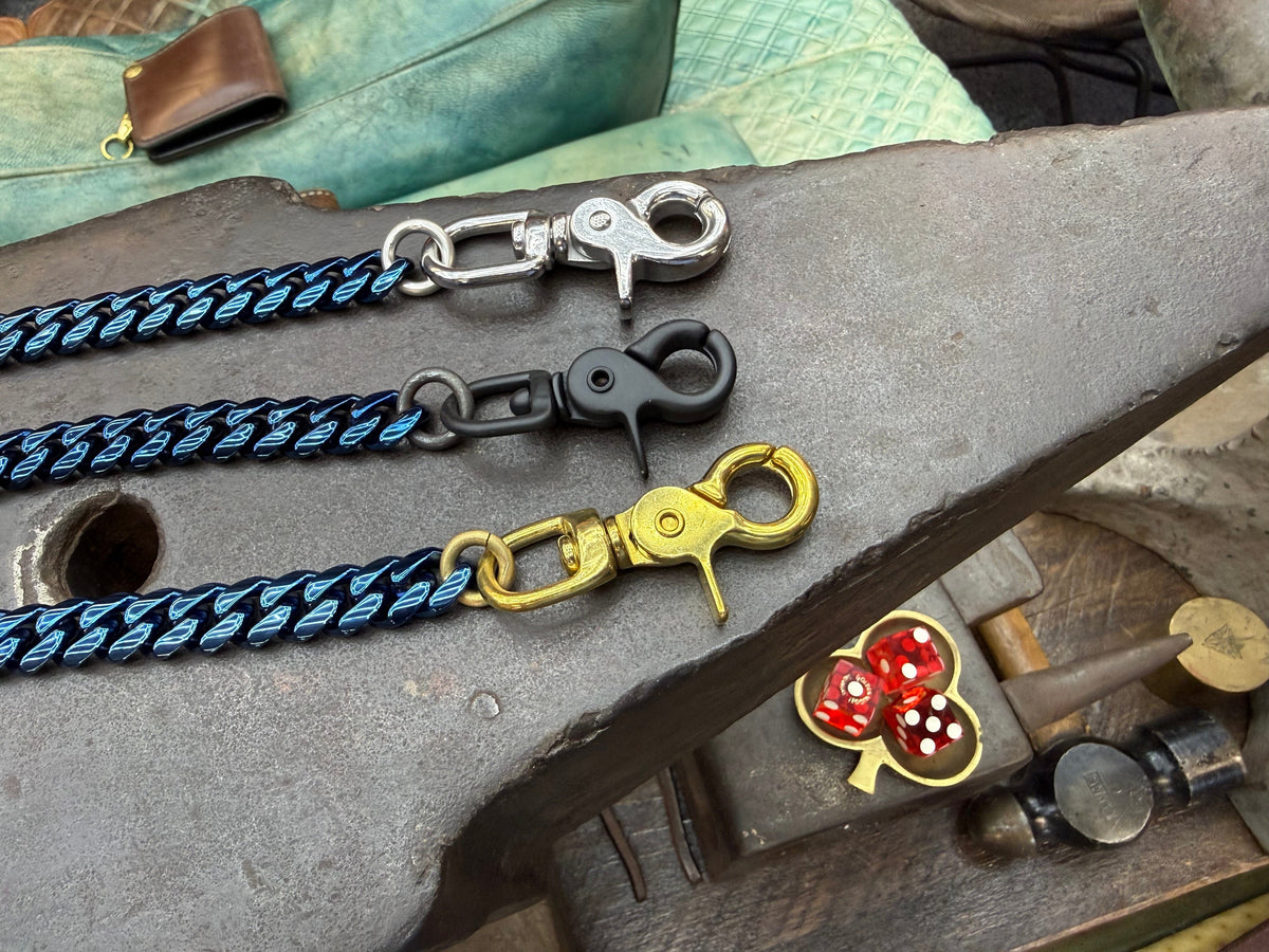 Blue Chrome Anvil Wallet Chain - RTANVIL Original