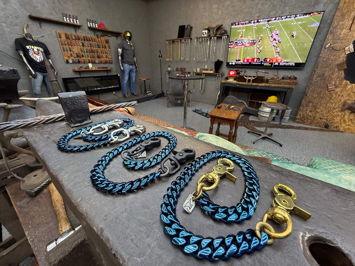 Blue Chrome Anvil Wallet Chain - RTANVIL Original