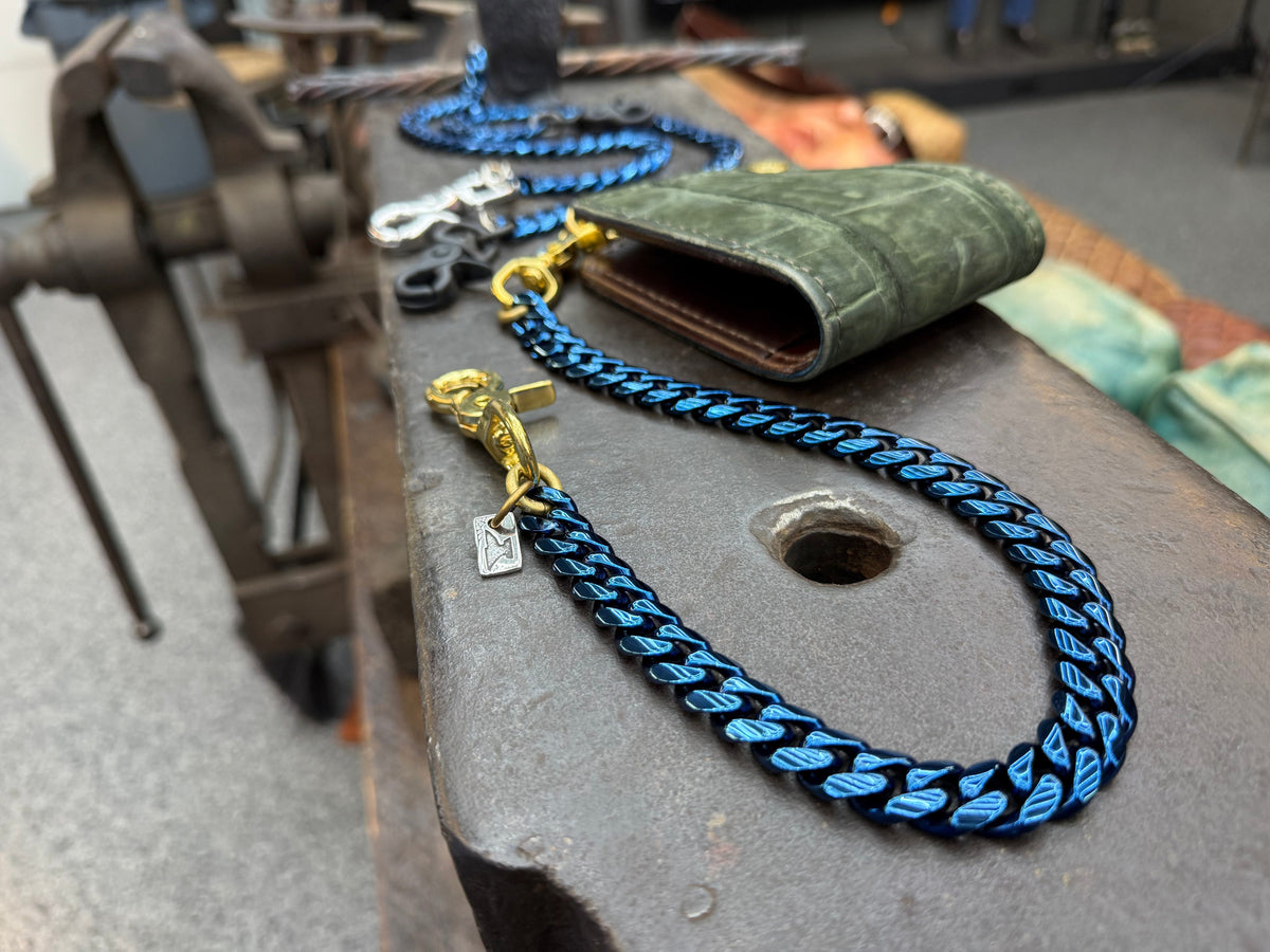 Blue Chrome Anvil Wallet Chain - RTANVIL Original