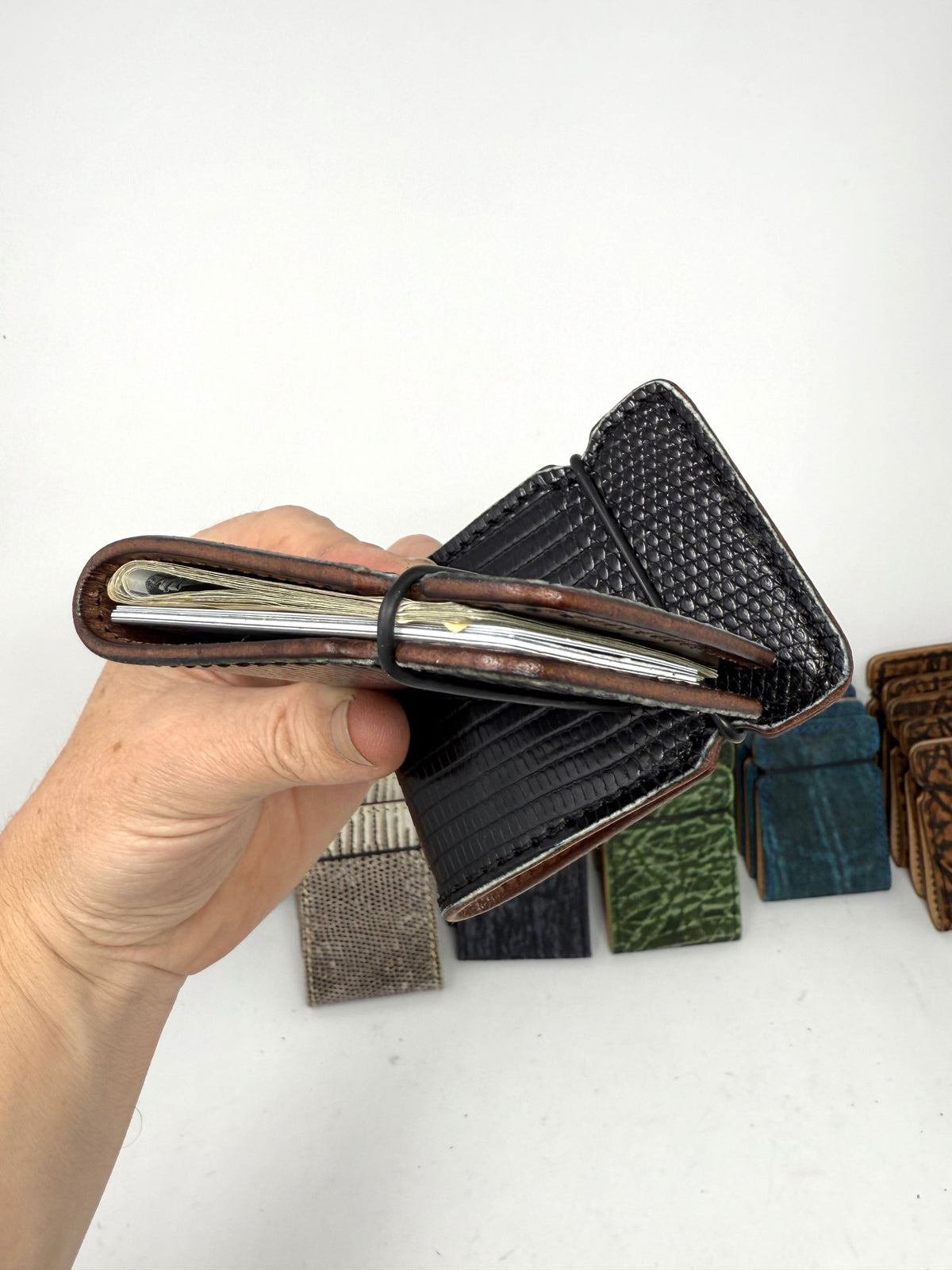 El Camino Wallet - Black Lizard