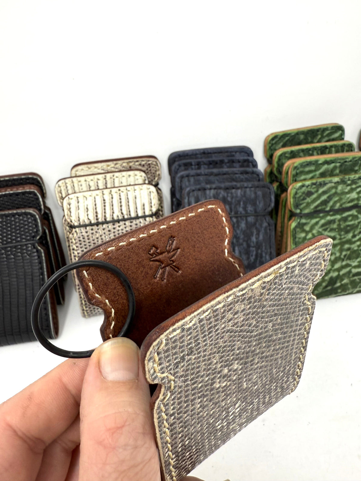 El Camino Wallet - Natural Lizard