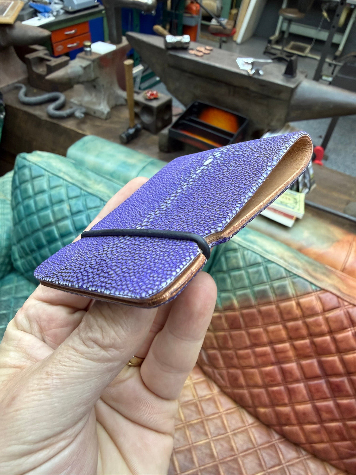 El Camino Wallet - Purple Stingray