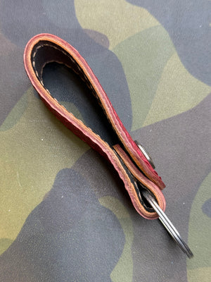 Leather Loop - Red Shark