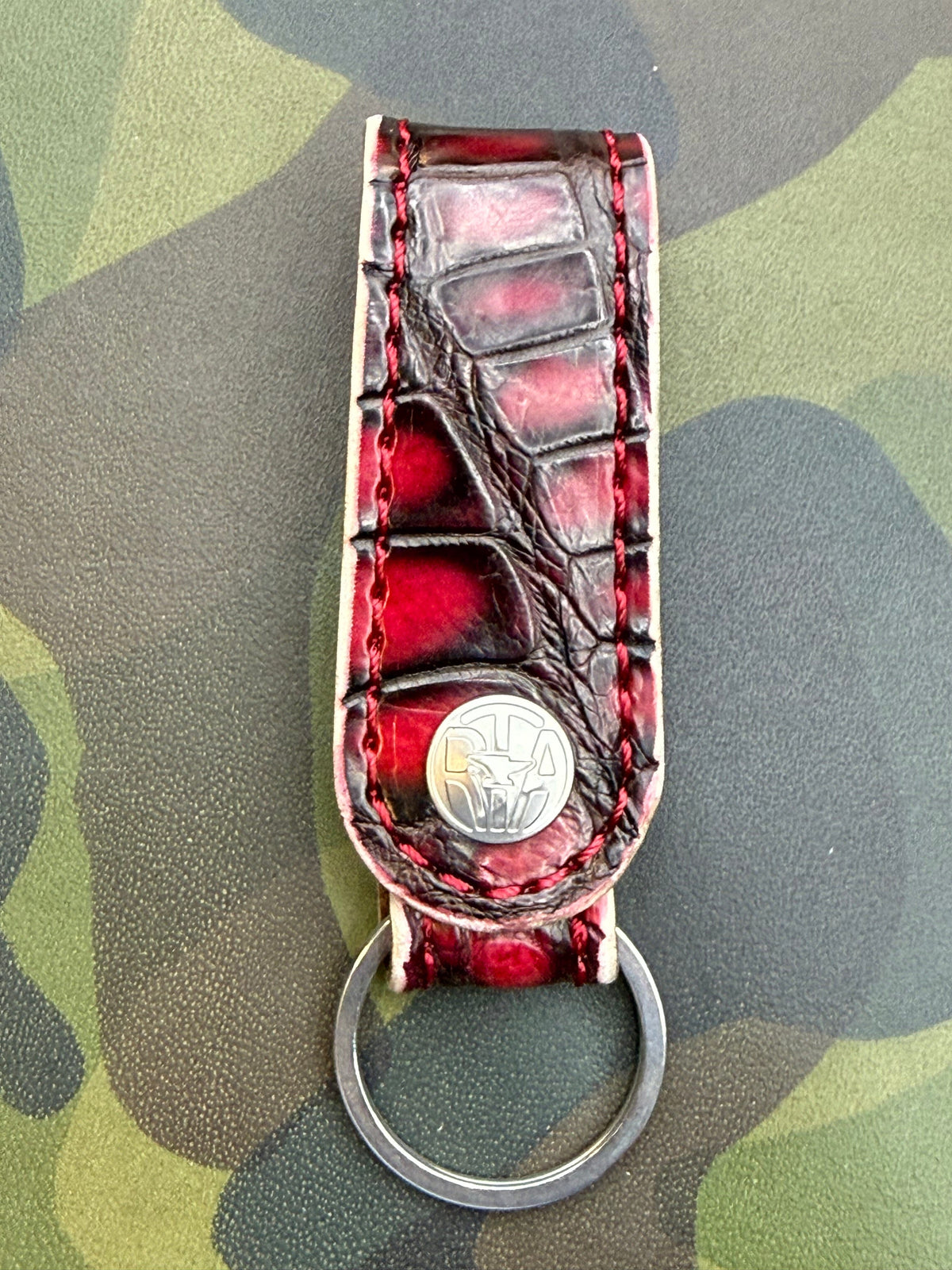 Leather Loop - Red/Black Alligator