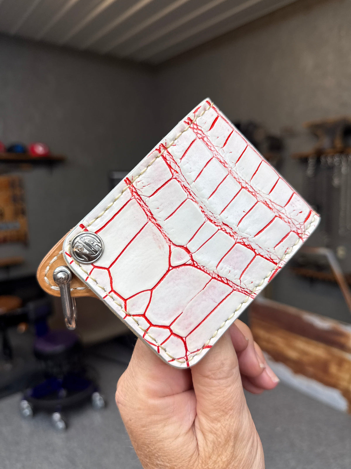 Mini Bifold Leather Chain Wallet - White/Red Alligator