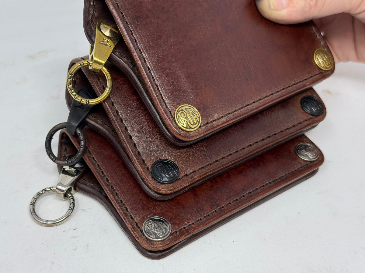 Mini Long Leather Chain Wallet - Brown 5G