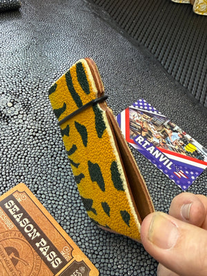 RTAnvil Cash Wrap Wallet - Tiger Stripe Stingray