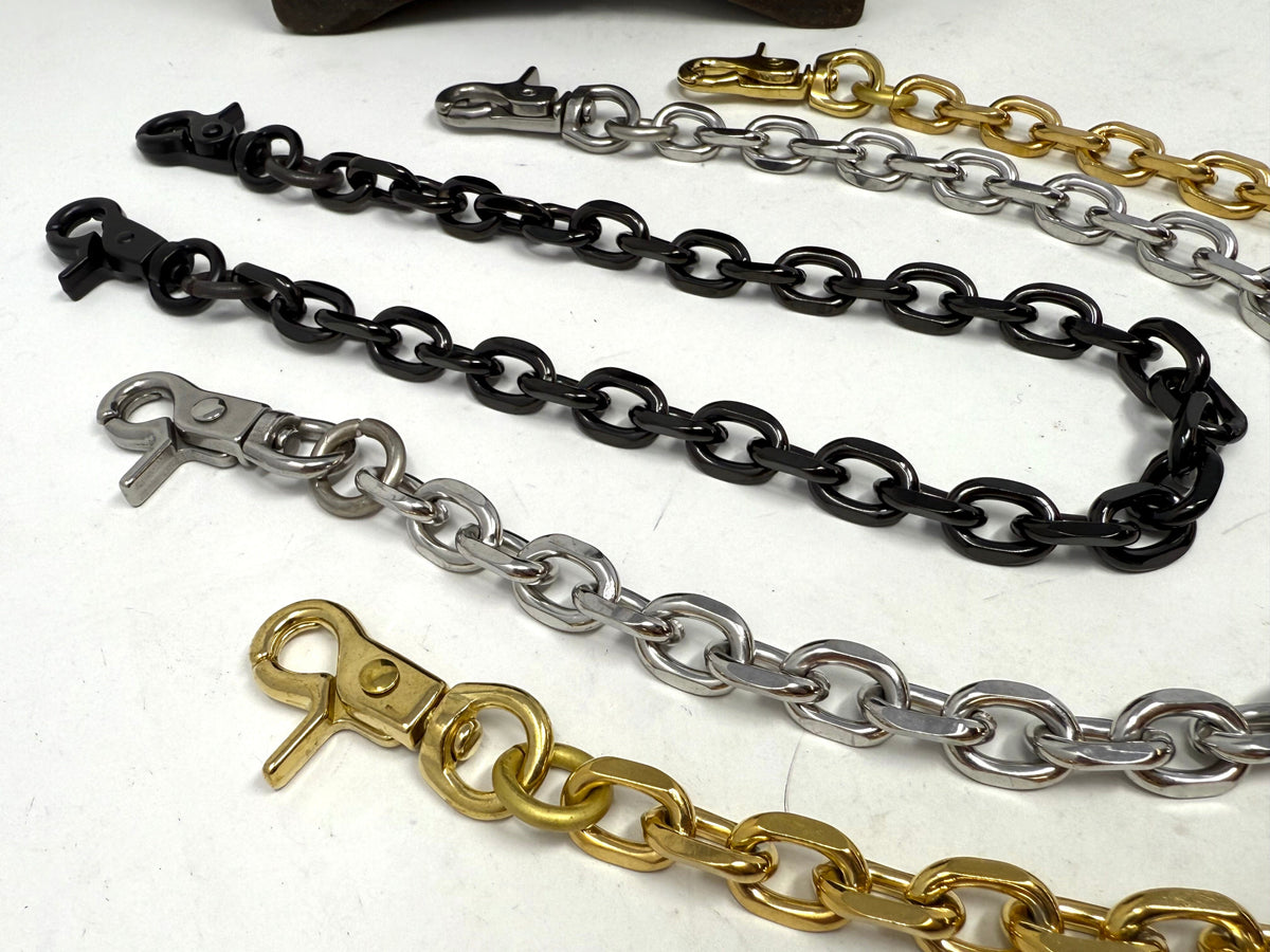 RTAnvil - ‘Filed’ Oval Link Wallet Chain
