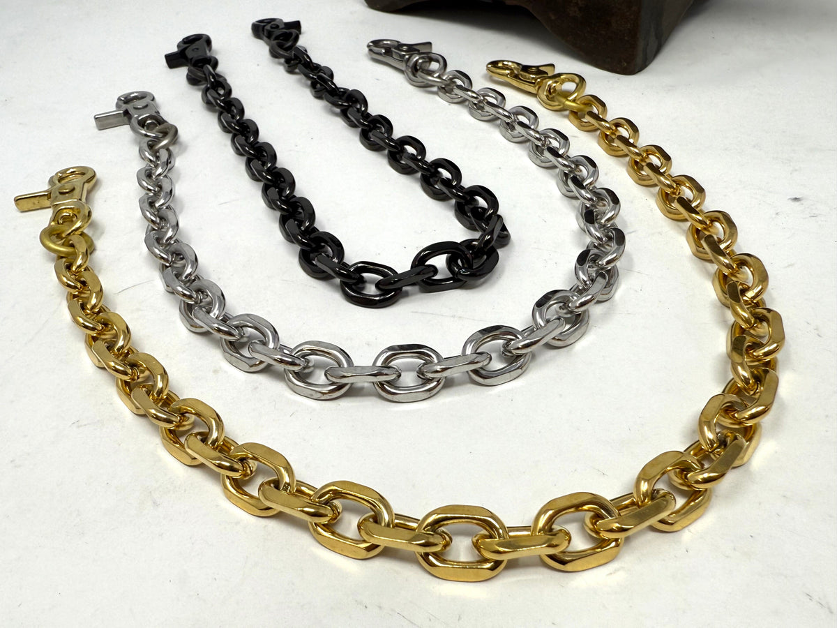 RTAnvil - ‘Filed’ Oval Link Wallet Chain