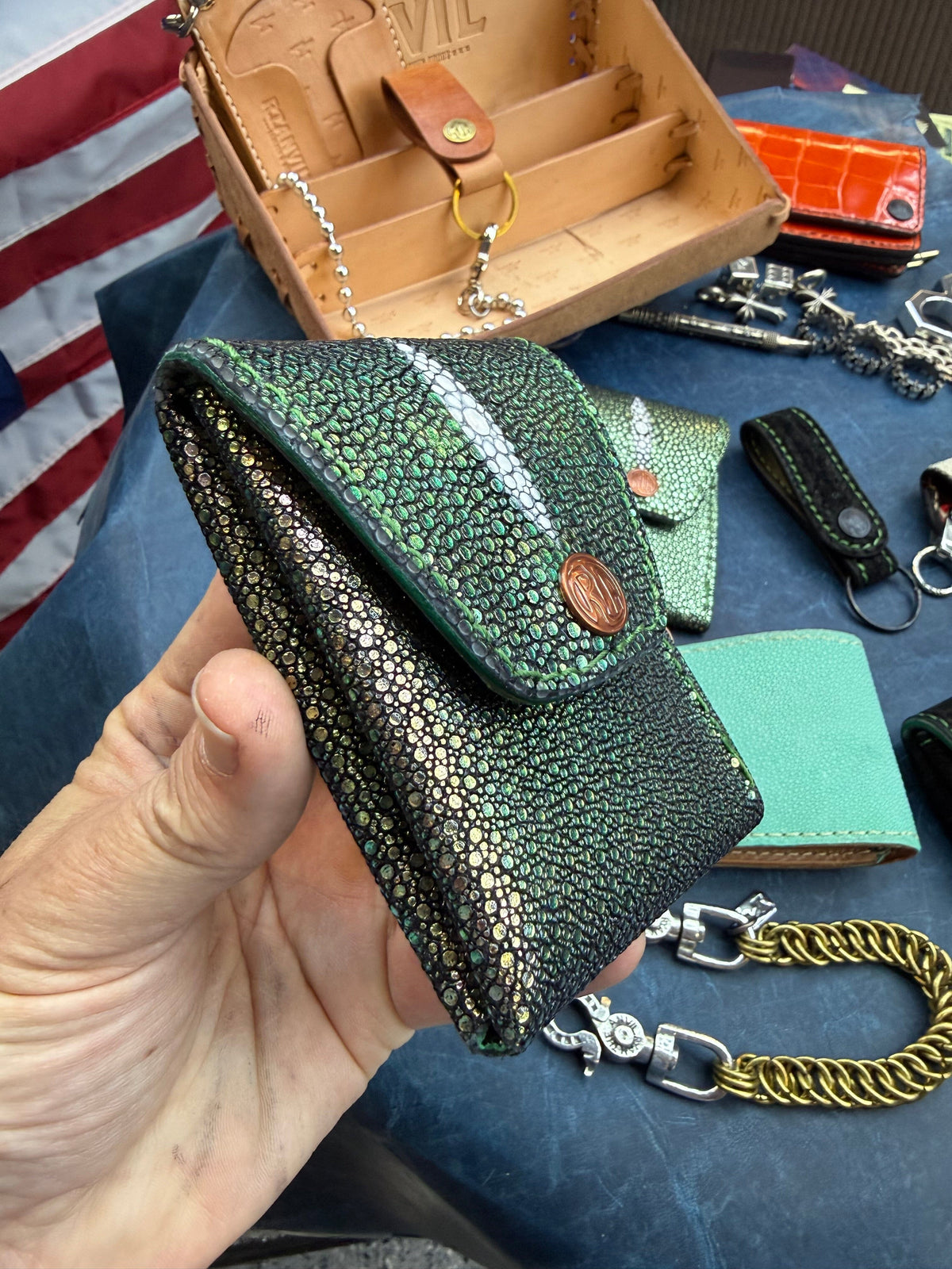 Sarasota Wallet - Aurora Hologram Stingray