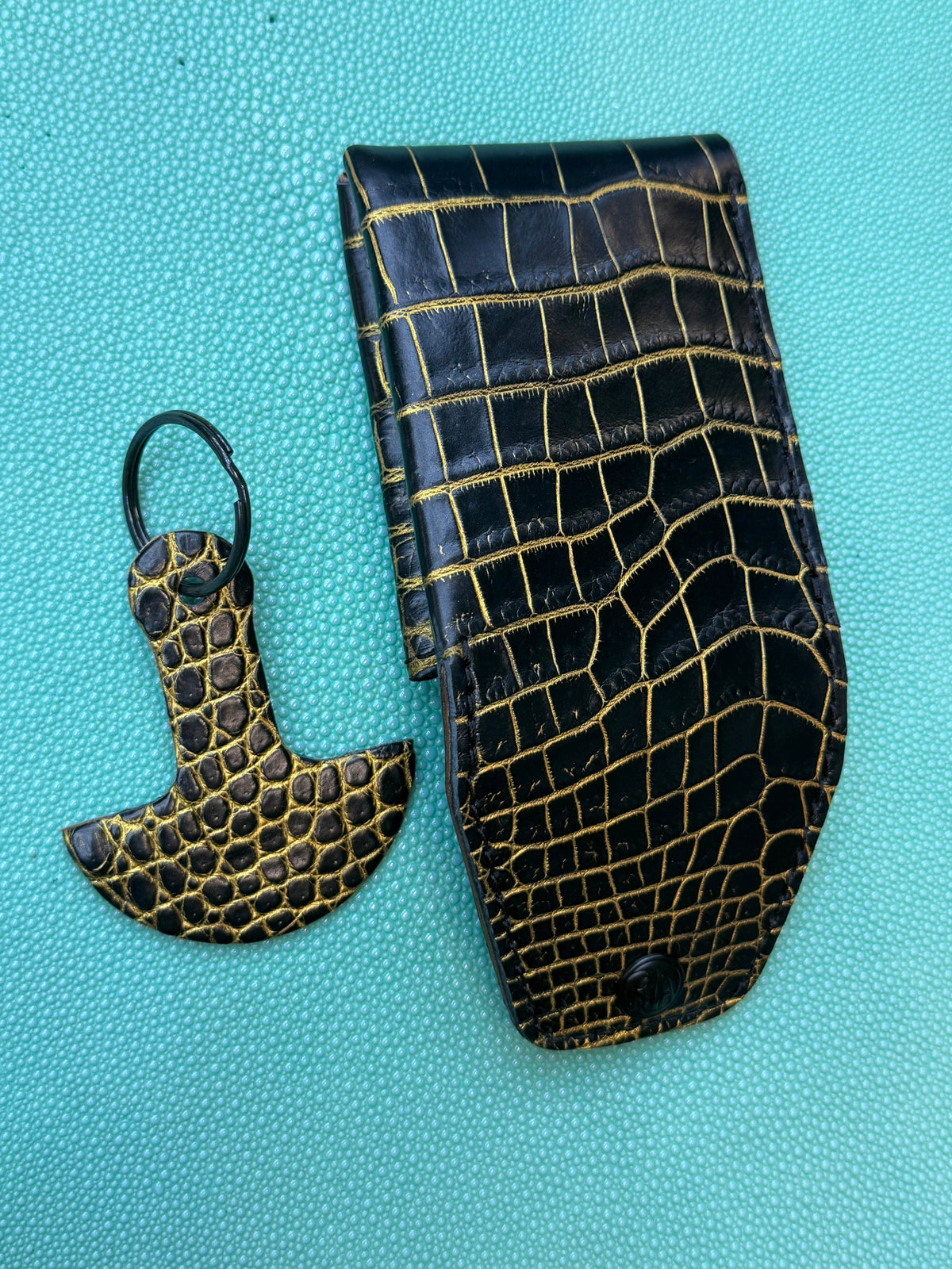 Sarasota Wallet - Black/Gold Alligator